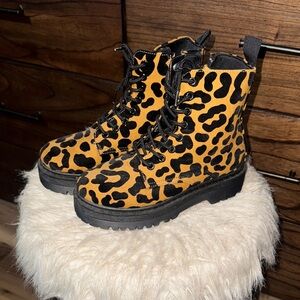 Qupid Leopard Print Ankle Boots